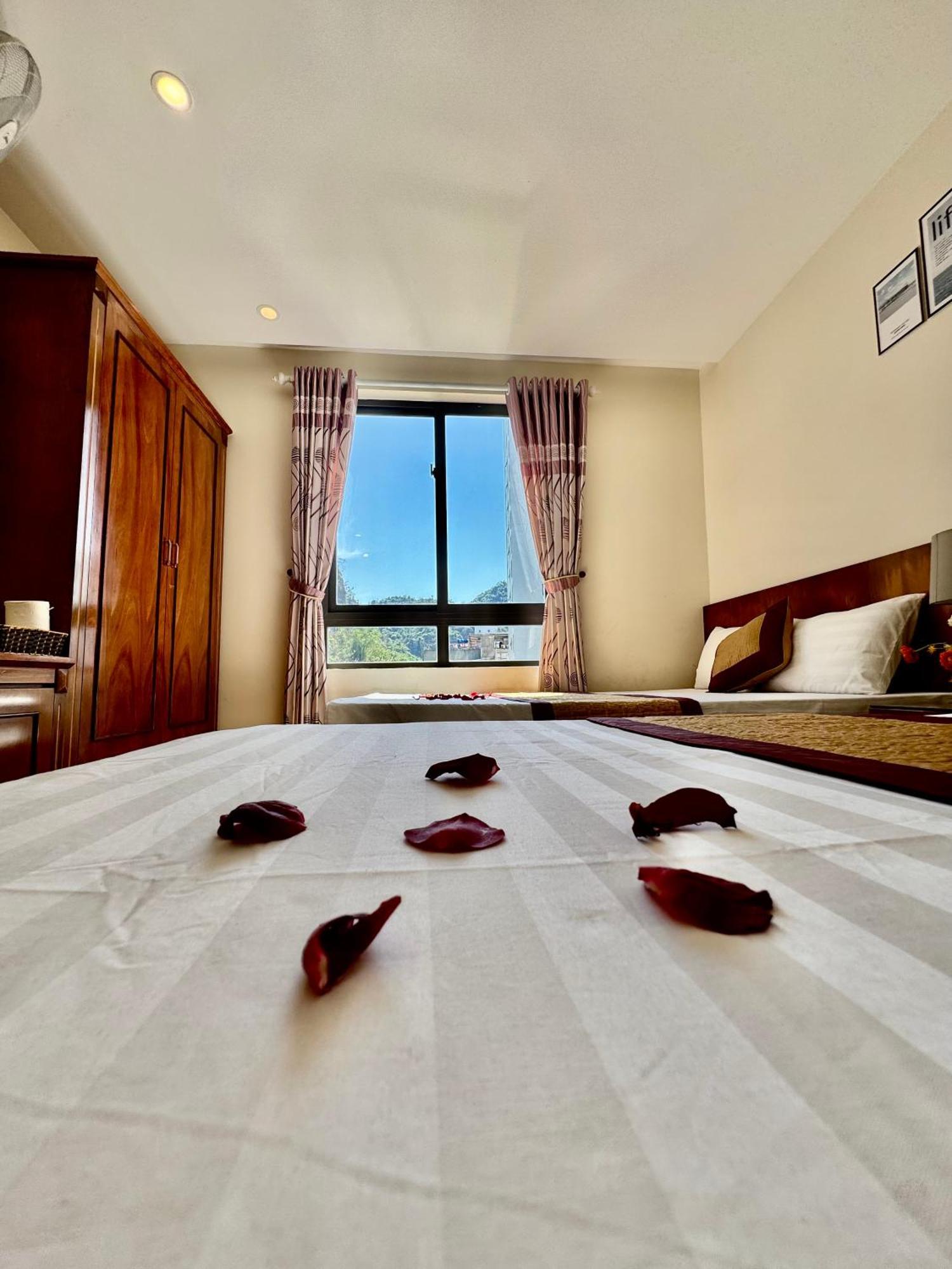 Thang Long Hotel Chan Chau Exterior photo